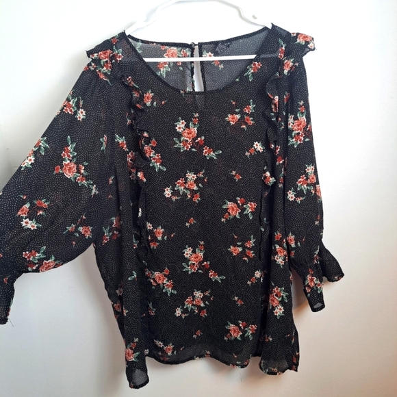 Torrid Black White Polka Dot Floral Sheer Ruffle Romantic Blouse Size 4X - Picture 1 of 8